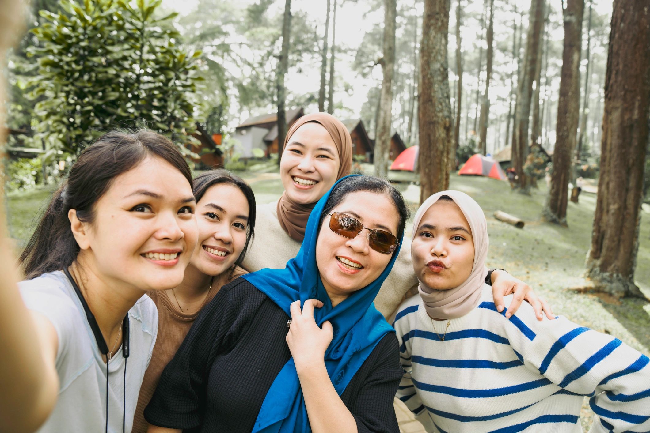playful professional photographer contact